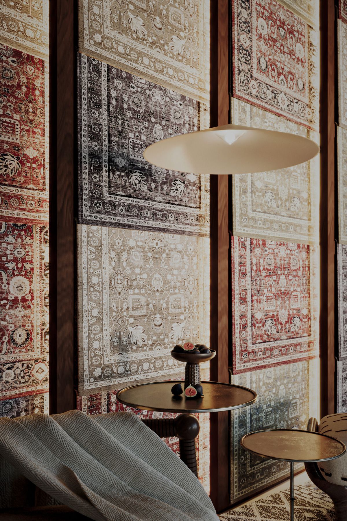 Galerie Ornament: Beistelltisch mit Plaid