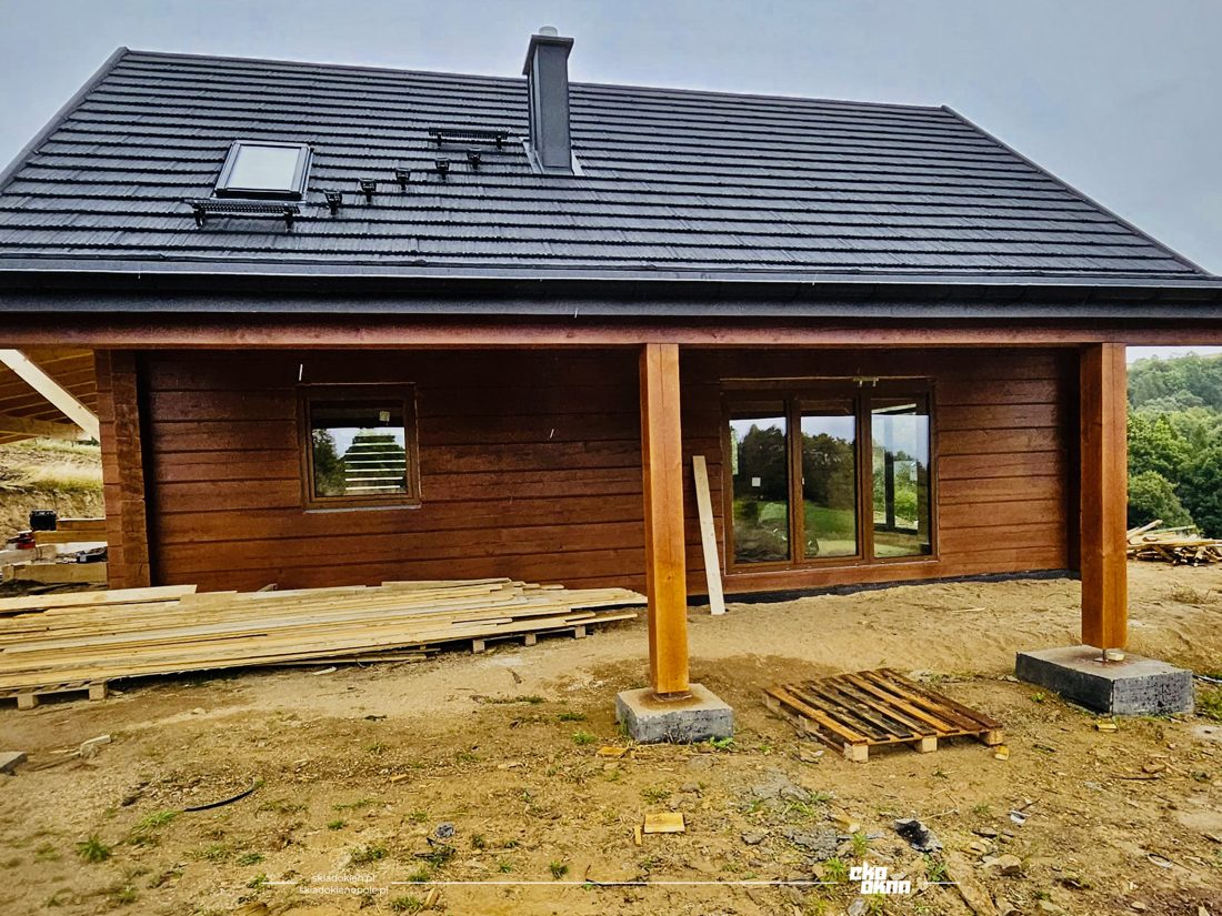 Salamander bluEvolution 82 · Holzhaus mit Terrasse, Dekor Golden Oak