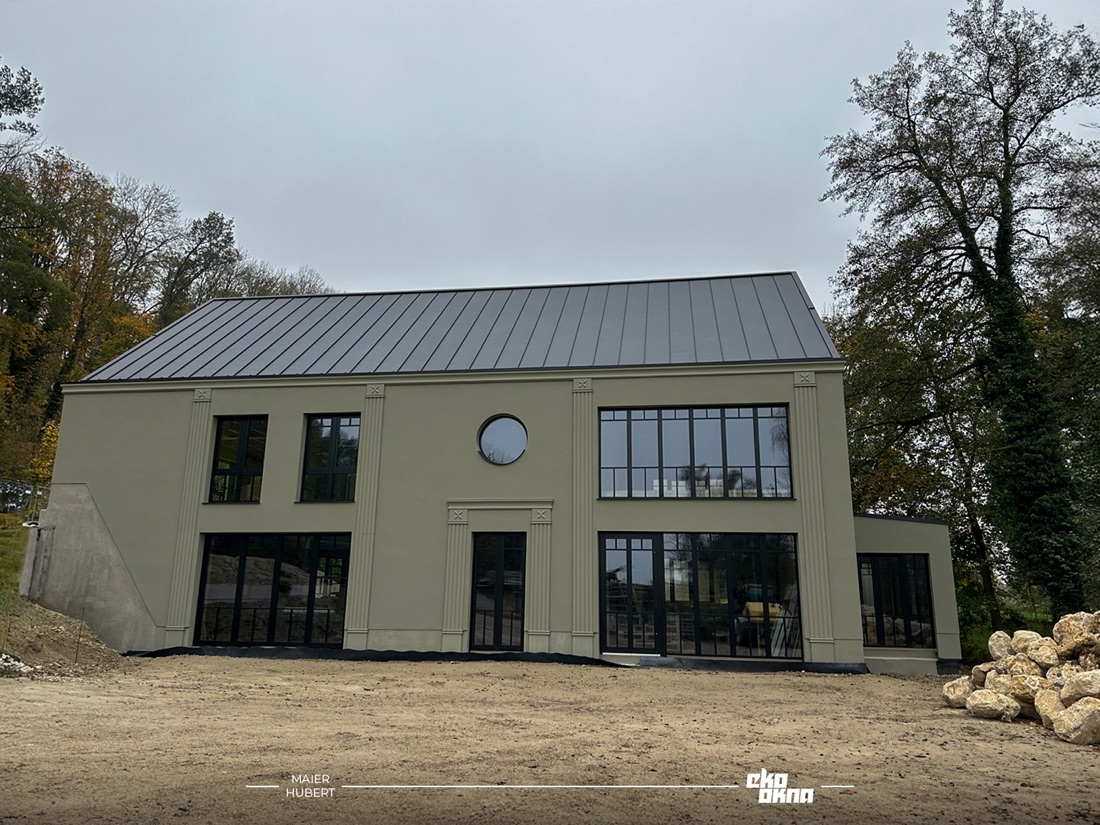 Aluprof MB-79N · Neubau mit Fensterband